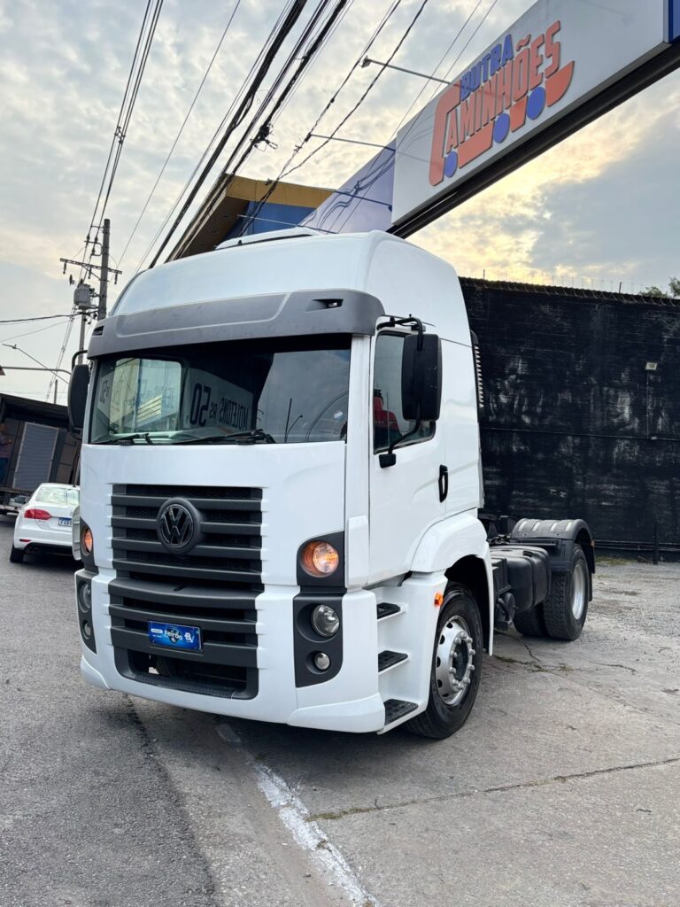 Volkswagen Constellation 19320 4×2